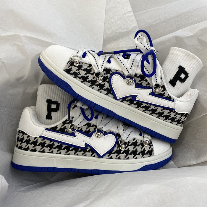 Houndstooth Design Skate Shoes