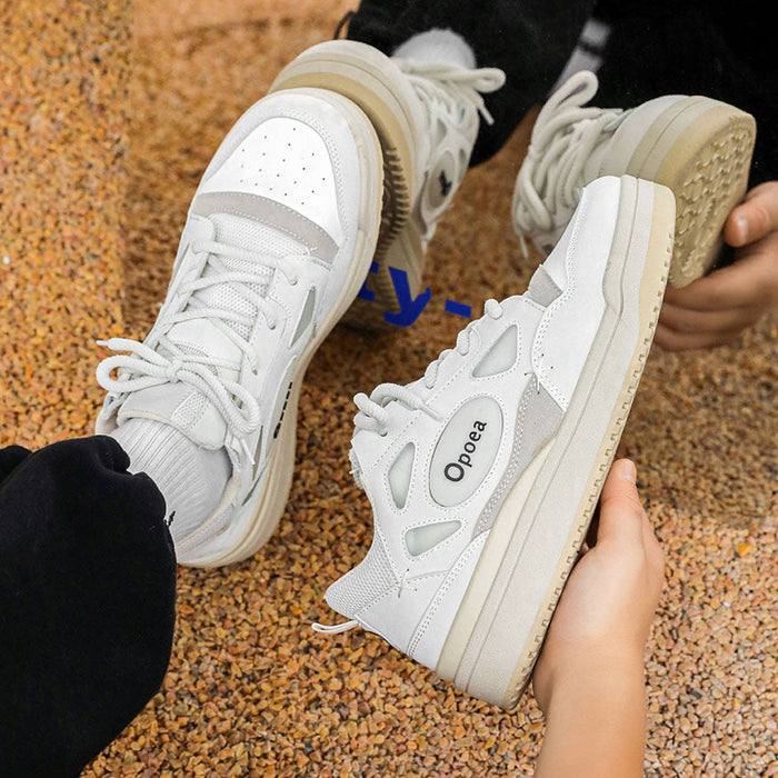 Round Label Patch Skate Shoes