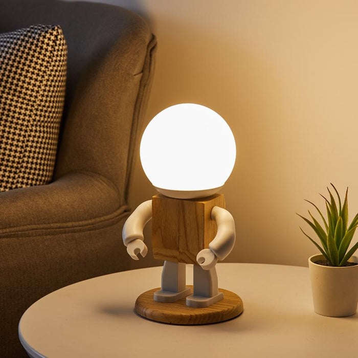 Robo Lamp