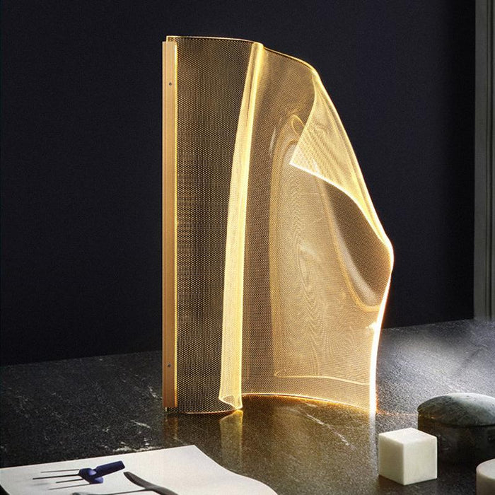 Zaha Table Lamp